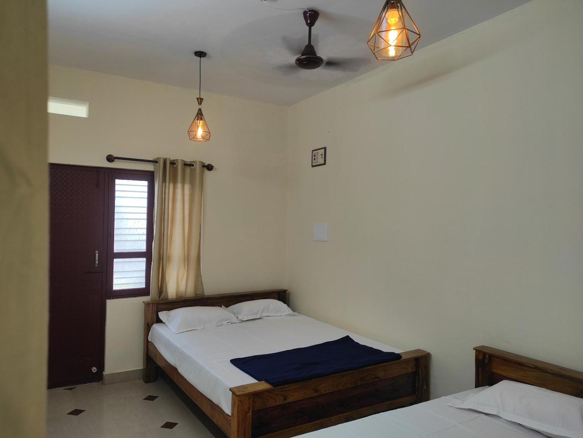 Nest Inn Service Rooms Chikmagalūr Dış mekan fotoğraf